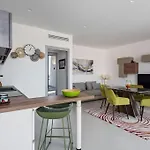 Torre G Luxury Penthouse - Jacuzzi And Parking Car