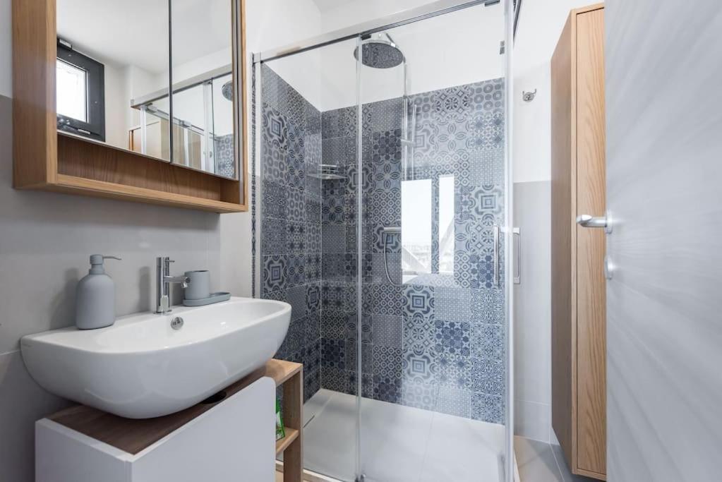 Torre G Luxury Penthouse - Jacuzzi And Parking Car Appartamento