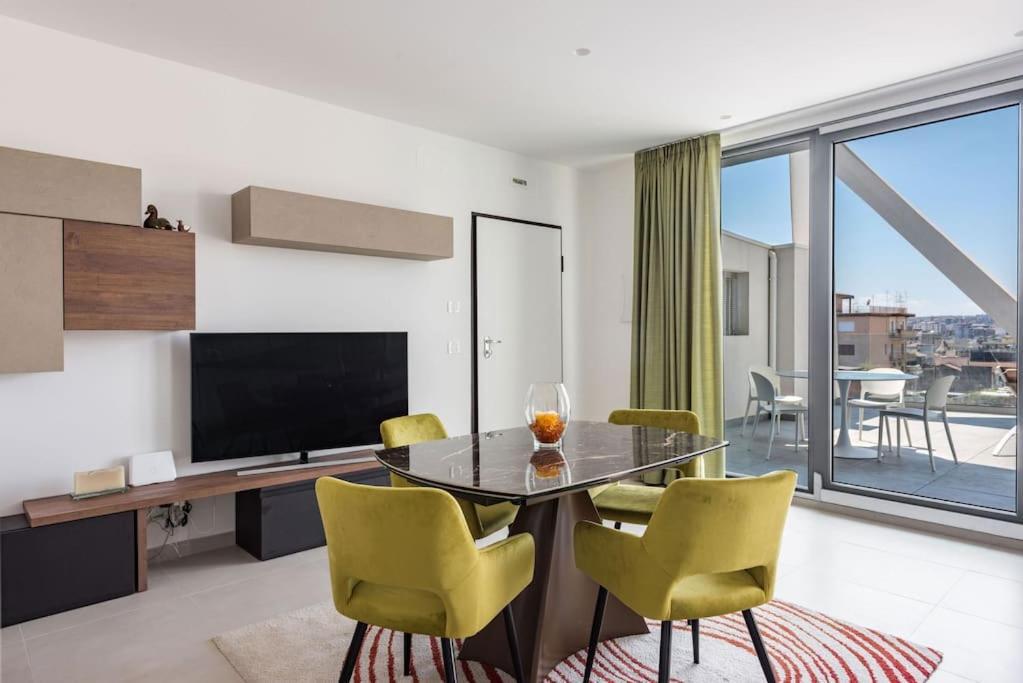 Torre G Luxury Penthouse - Jacuzzi And Parking Car