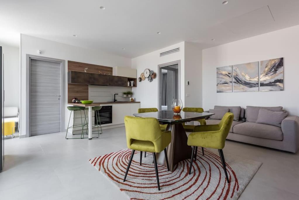 Torre G Luxury Penthouse - Jacuzzi And Parking Car